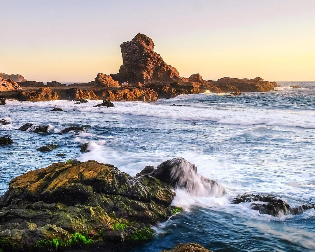 Foto Pantai Watu Lumbung Foto Pantai Watu Lumbung